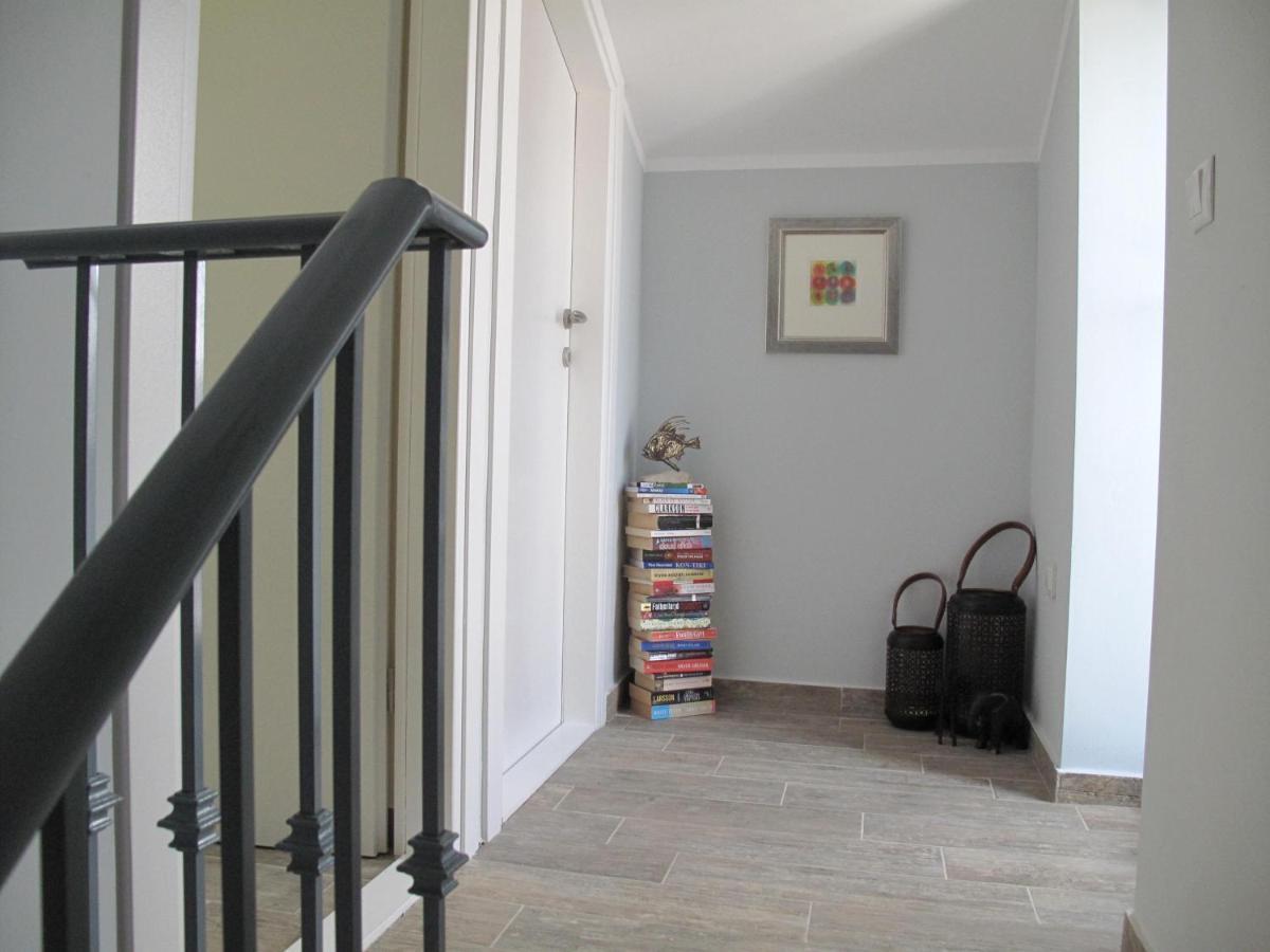 And Charming Apartment In Vantacici Malinska Extérieur photo