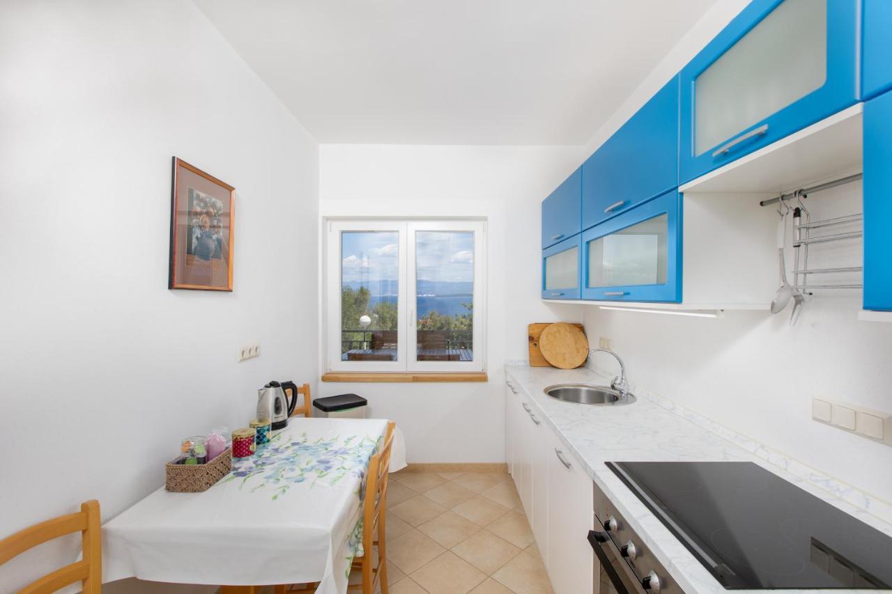 And Charming Apartment In Vantacici Malinska Extérieur photo