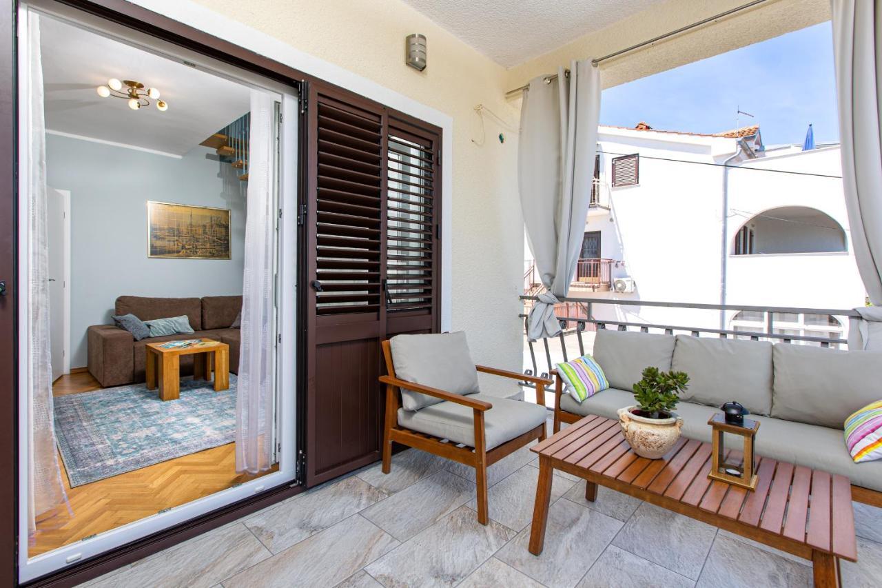 And Charming Apartment In Vantacici Malinska Extérieur photo